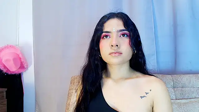 adara johnson   online show from 16, 11, 2025