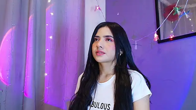 Snapshot of adara_johnson__ chatting on 25, 2, 2026 adara johnson online show from 25, 2, 2026