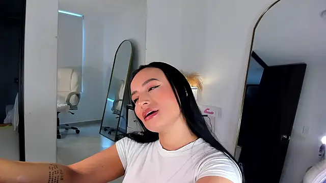 alexa tobar online show from 31, 5, 2026