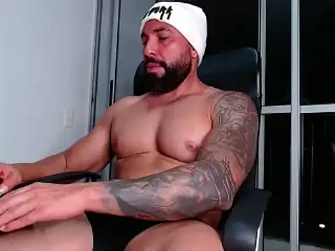 Snapshot of roman_muscle chatting on 26, 2, 2025 roman muscle online show from 26, 2, 2025