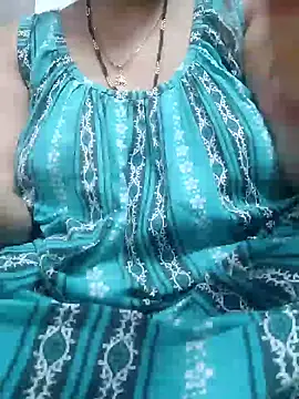 Snapshot of jiyahot1432 chatting on 11, 11, 2025 jiyahot1432 online show from 11, 11, 2025