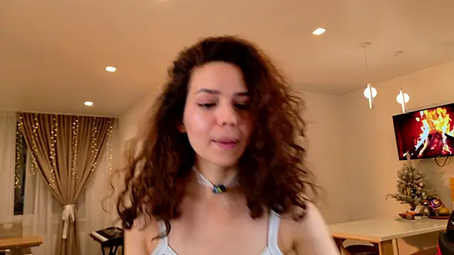 AngellaRoss online show from 4, 12, 2025