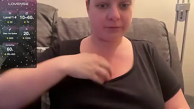 NaughtyWifeUK online show from 5, 4, 2026