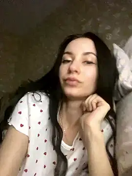 Starry Siren online show from 7, 1, 2026