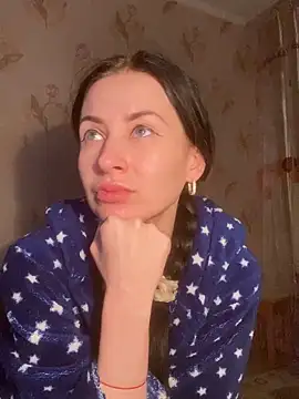 Starry Siren online show from 19, 12, 2025