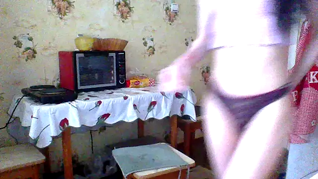 Snapshot of Starry_Siren chatting on 11, 6, 2026 Starry Siren online show from 11, 6, 2026