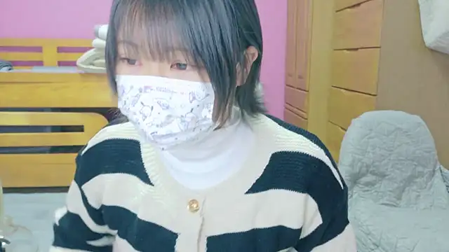 Snapshot of _usya_2525 chatting on 7, 3, 2025 usya 2525 online show from 7, 3, 2025