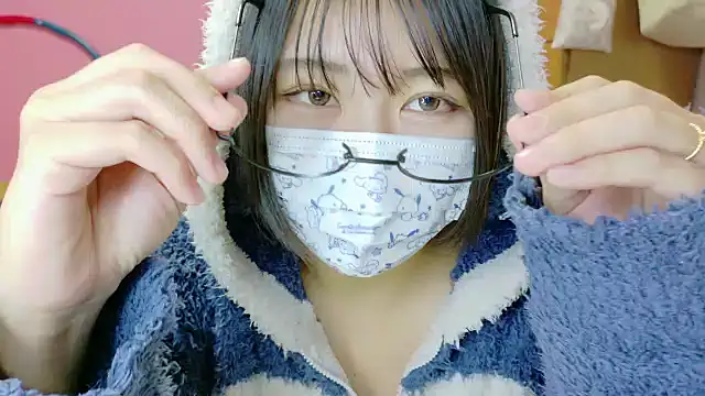 Snapshot of _usya_2525 chatting on 10, 11, 2025 usya 2525 online show from 10, 11, 2025