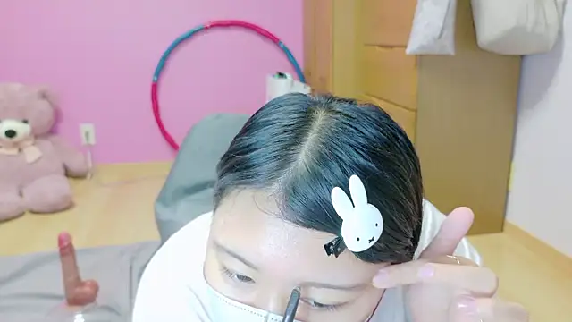 Snapshot of _usya_2525 chatting on 4, 10, 2025 usya 2525 online show from 4, 10, 2025