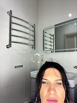 Party Tune online show from 9, 10, 2025