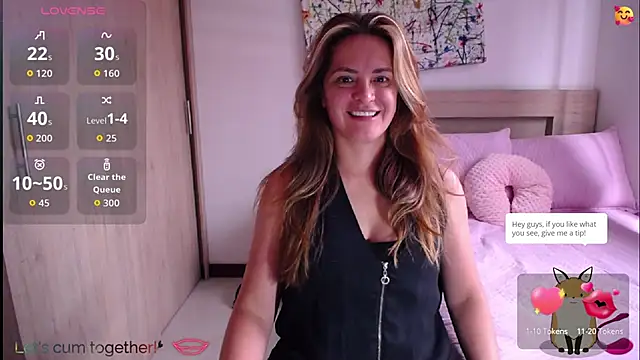 ParisW online show from 16, 9, 2025