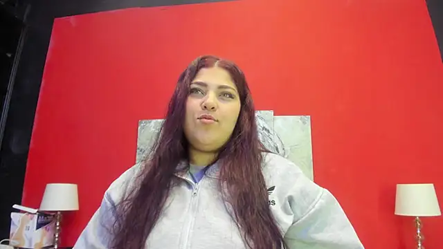 Kendra Hot1 online show from 8, 3, 2025
