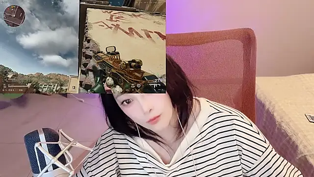 Daisy-77 online show from 13, 5, 2026