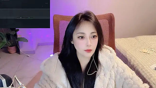 Daisy-77 online show from 28, 4, 2026