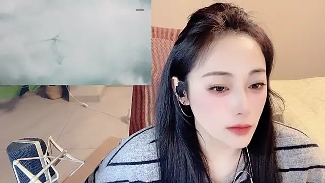 Daisy-77 online show from 8, 5, 2026