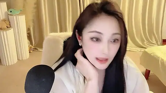 Daisy-77 online show from 21, 3, 2025