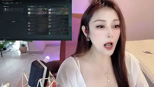 Daisy-77 online show from 19, 2, 2026