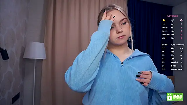 ZaraCreedon online show from 21, 11, 2025