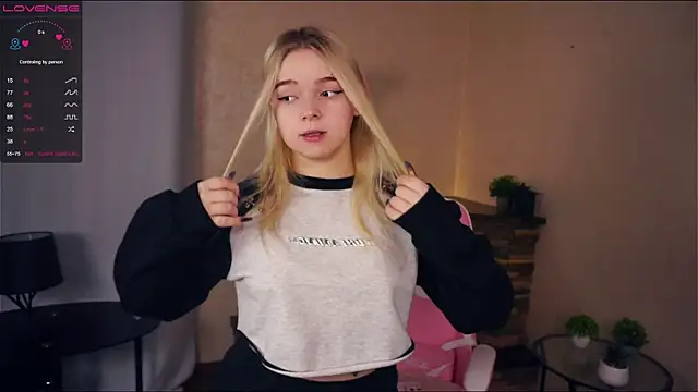 ZaraCreedon online show from 13, 3, 2025