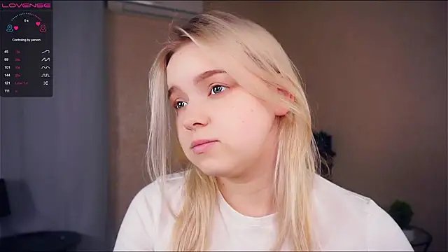 ZaraCreedon online show from 19, 3, 2025