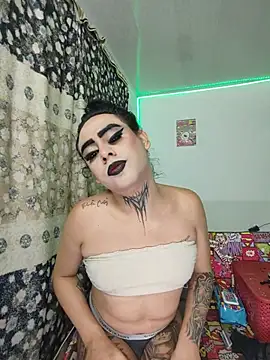 Snapshot of Perla_Hotcortes chatting on 27, 6, 2026 Perla Hotcortes online show from 27, 6, 2026