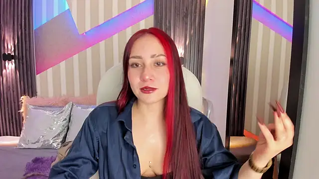 emily layton online show from 30, 10, 2025