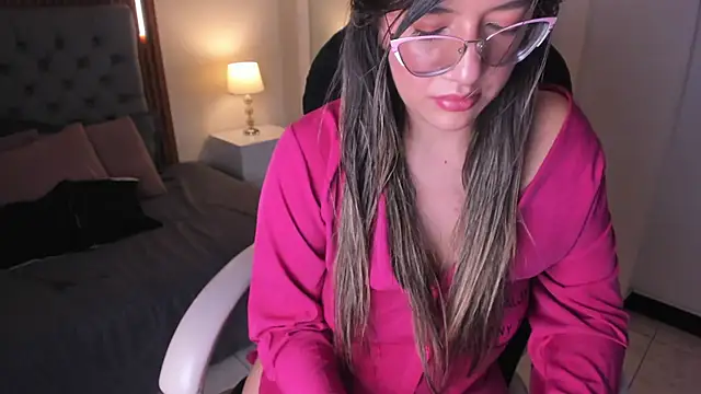 SEXMILLA  online show from 14, 12, 2025