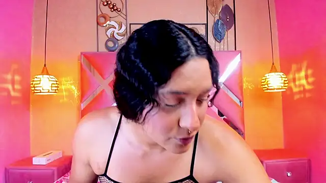 Alison Chan  online show from 29, 9, 2025