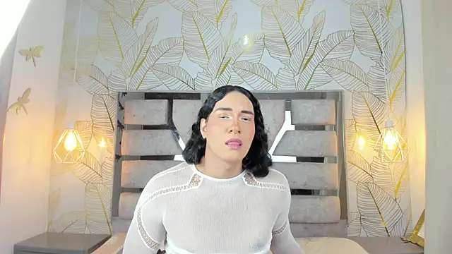 Alison Chan  online show from 18, 4, 2026