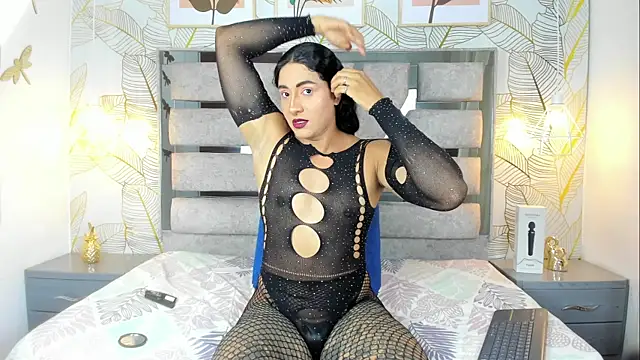 Alison Chan  online show from 30, 5, 2026