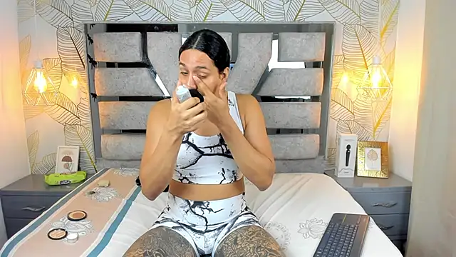 Alison Chan  online show from 12, 2, 2026