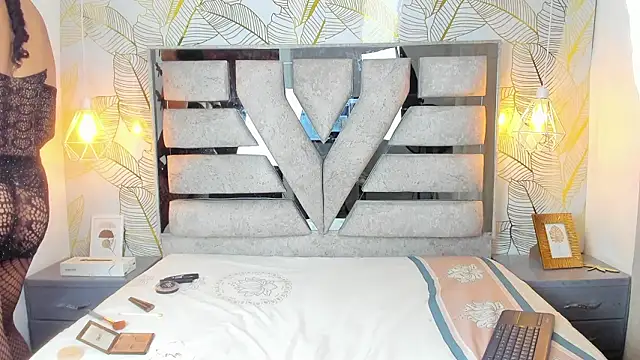 Alison Chan  online show from 12, 3, 2026