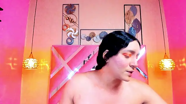 Alison Chan  online show from 22, 9, 2025