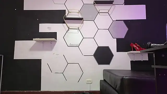 alondrabigtits online show from 9, 10, 2025