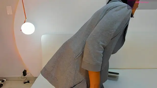 Ada Monroe10 online show from 16, 1, 2026