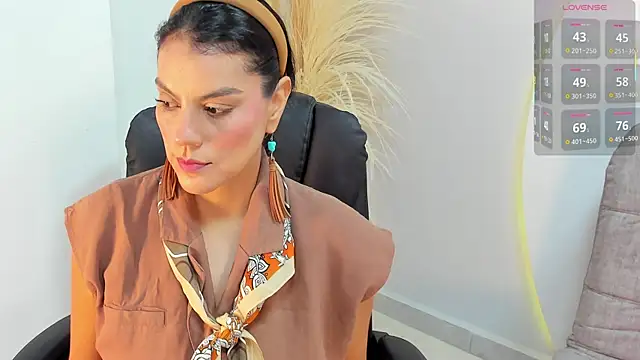 Ada Monroe10 online show from 21, 10, 2025