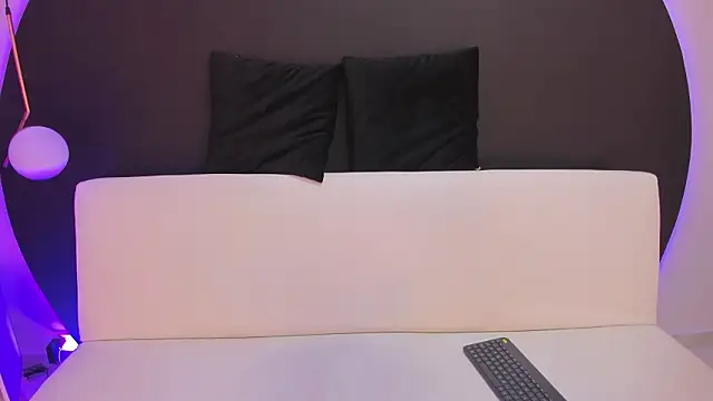 Ada Monroe10 online show from 17, 3, 2026