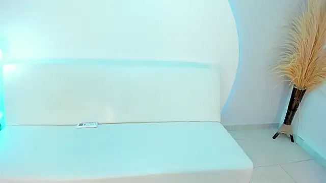 Ada Monroe10 online show from 3, 12, 2025