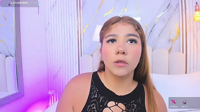 tifanyhills  online show from 20, 5, 2026