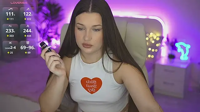 OneLaya online show from 11, 9, 2025