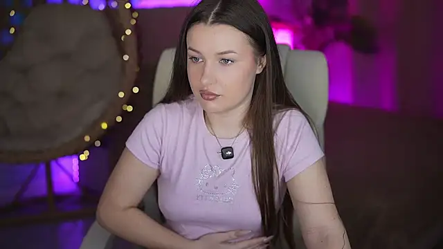 OneLaya online show from 7, 4, 2026