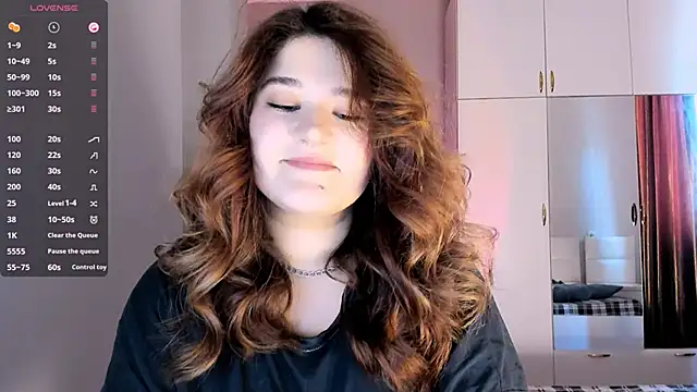 July Slowdive online show from 30, 1, 2025