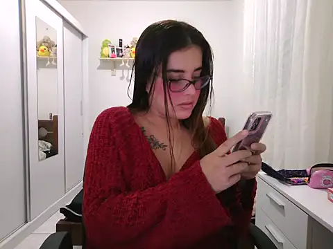 maliamiller online show from 10, 6, 2026