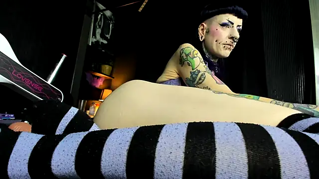 Snapshot of Purple_Coffin666 chatting on 31, 3, 2026 Purple Coffin666 online show from 31, 3, 2026