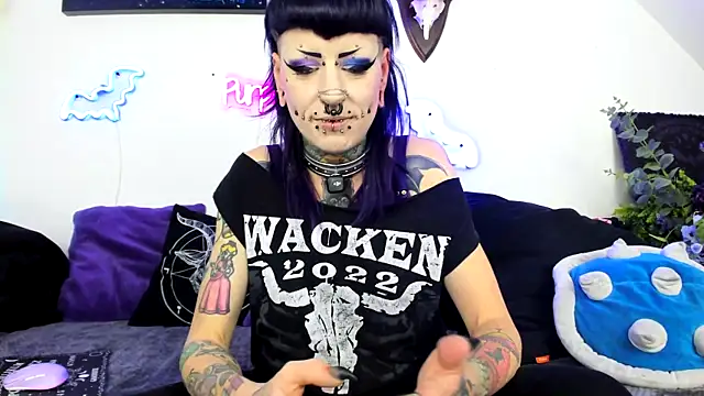 Snapshot of Purple_Coffin666 chatting on 2, 5, 2026 Purple Coffin666 online show from 2, 5, 2026