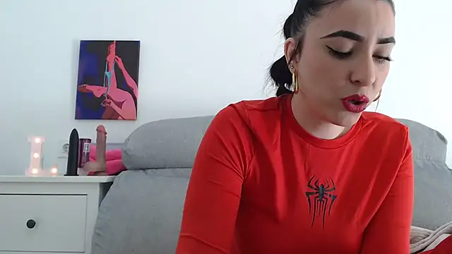 leilacam25 online show from 23, 11, 2025