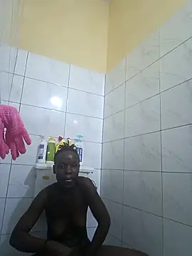 Juicylittle slute online show from 16, 12, 2025