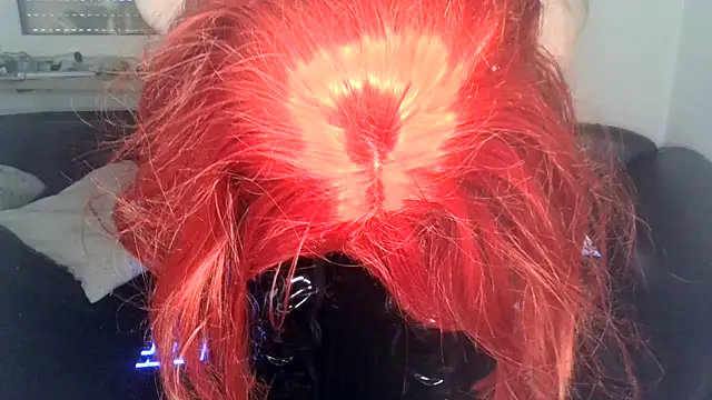 SissyLaura199622 online show from 2, 2, 2025