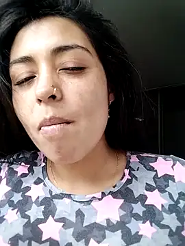 Aisha 09 online show from 13, 5, 2026