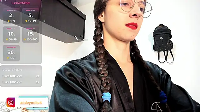  ashleymiller online show from 10, 9, 2025